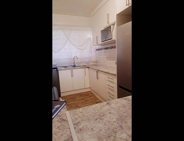 2 BEDROOM APARTMENT FOR SALE IN FLORIDA